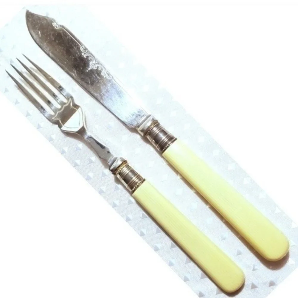 VTG Fish Cutlery English Style Design 6 Sets Forks Knifes faux bone Silver pl